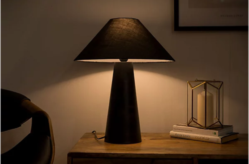 Color Contrast: Pairing Black Lamps With Light-Colored Furniture 4 image